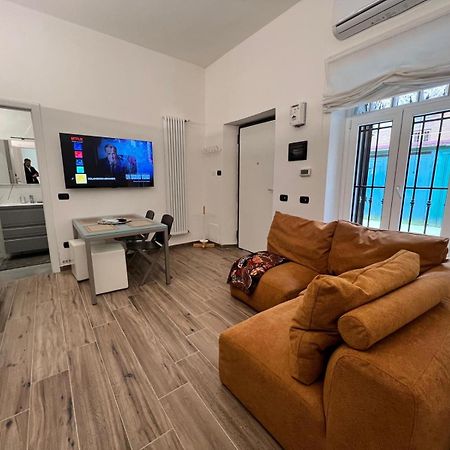 Domusmi Delfico 2 Apartment Milan Exterior photo